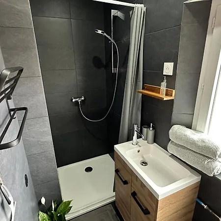 Apartamento La Maison Du Voyageur Angulema